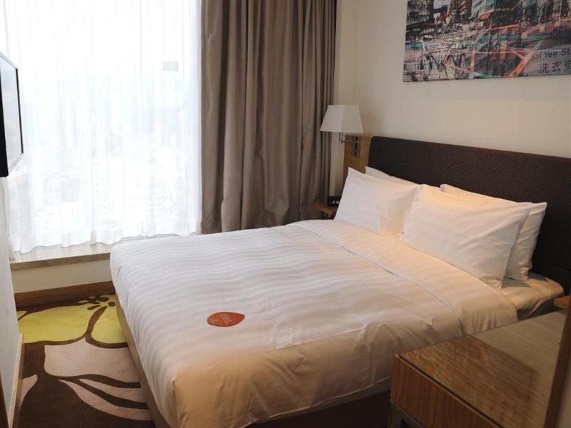 The Beacon Hotel Hong Kong Exterior photo